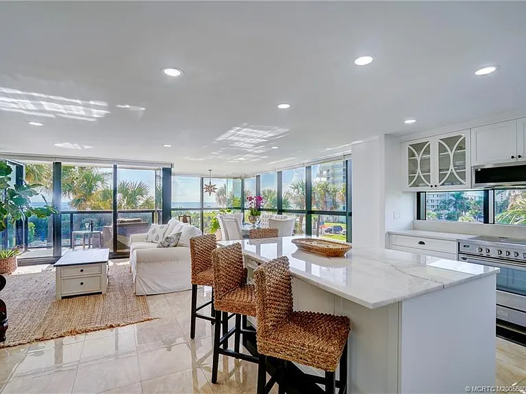 10410 S Ocean Dr #209 — Photo 24