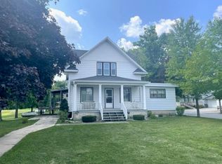 111 3rd St SE, Fort Atkinson, IA 52144