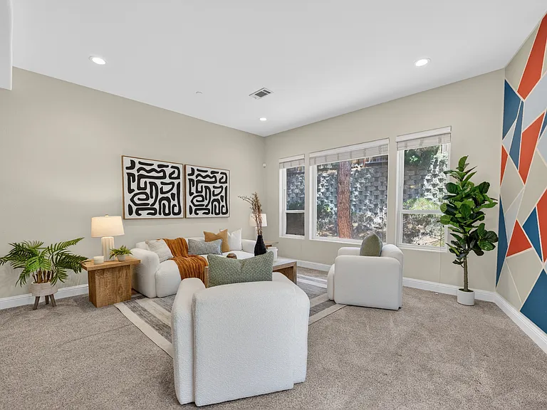 533 Sally Garden Ct — Photo 4