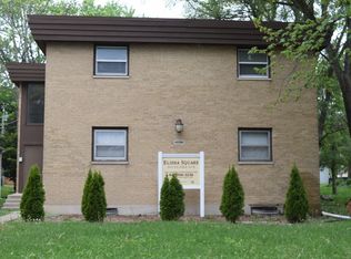 2812 Elisha Ave APT 3, Zion, IL