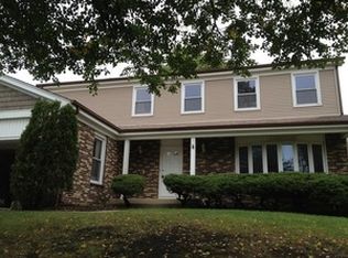 2230 Ridge Ave, Aurora, IL 60504