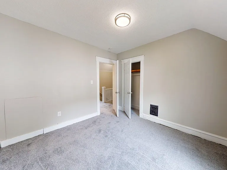 2027 W 105th St — Photo 50