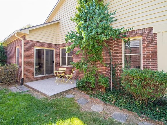 5th image of 5376 Steinmeier Dr N