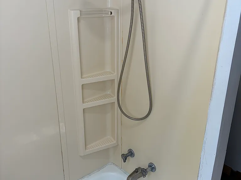 5 Glendale Dr #A — Photo 13