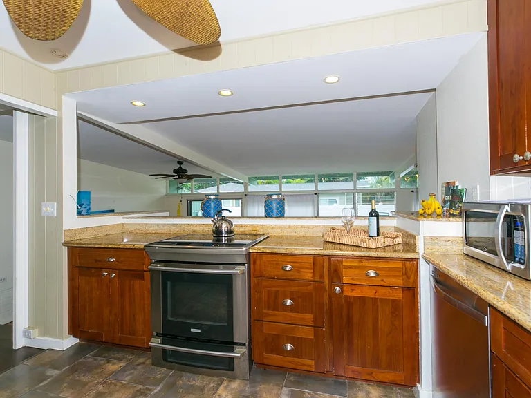 307 Wanaao Rd #A — Photo 6