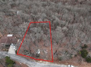 Burkimo Ln #17, Eureka Springs, AR 72631