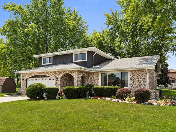 13158 Sparrow Ct, Homer Glen, IL 60491