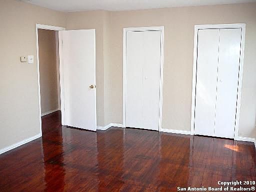3rd image of 5222 Bartmer Ave