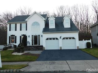 82 Winding Brook Dr, Matawan, NJ 07747