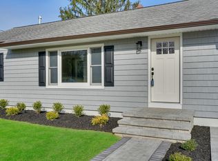 33 Stephenville Blvd, Red Bank, NJ 07701
