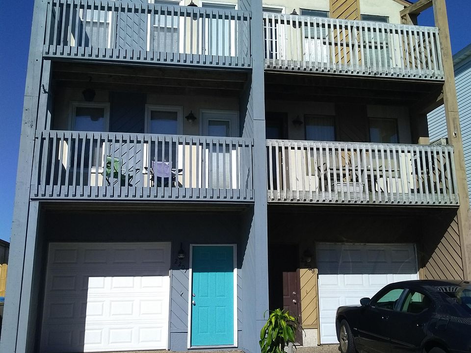 LEFT SIDE WITH BLUE EXTERIOR