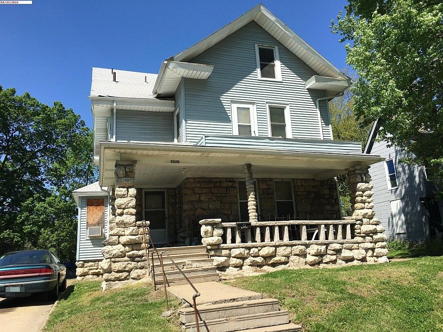 1st image of 2620 Spruce Ave