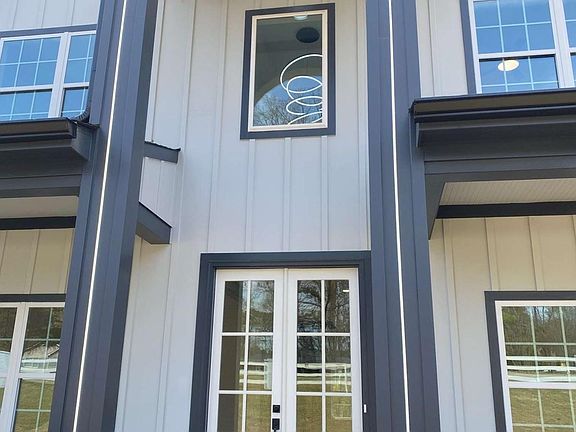 4th image of 3210 Centerville Rosebud Rd