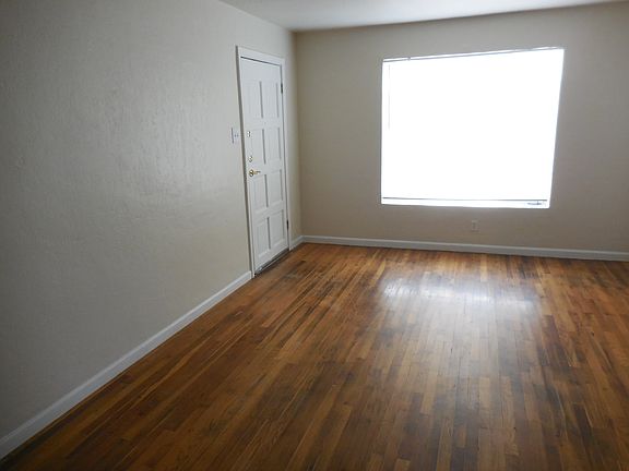 2nd image of 701 W Yandell Dr Unit 12-1