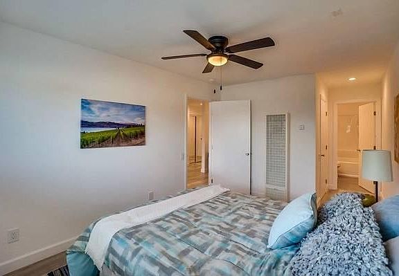 2nd image of 1722 N Avalon Blvd APT 12