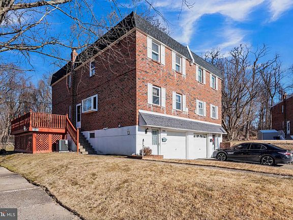 2nd image of 11931 Barlow Pl