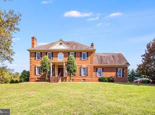 8039 Willboyd Ct, Marshall, VA 20115