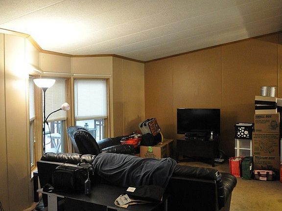 4th image of 13008 Woodside Ln SW