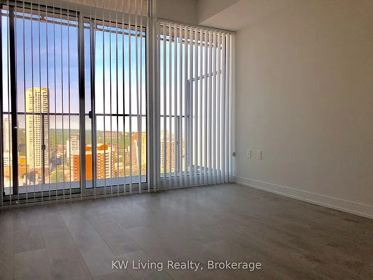 50 Wellesley St E #2807 — Photo 8