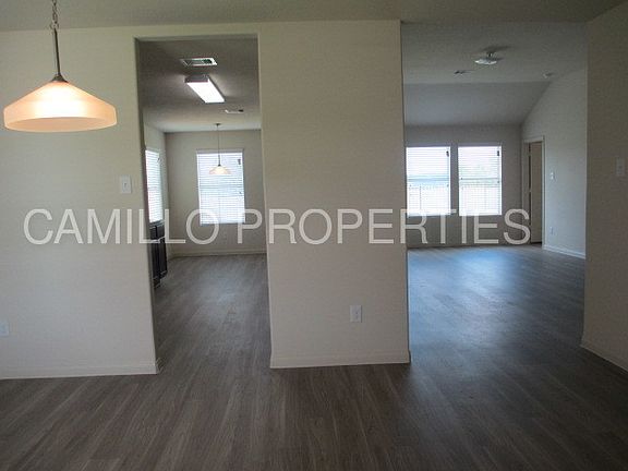 5th image of 915 Cascadera Ct