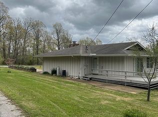 47 Nameoki Dr, Cherokee Village, AR 72529