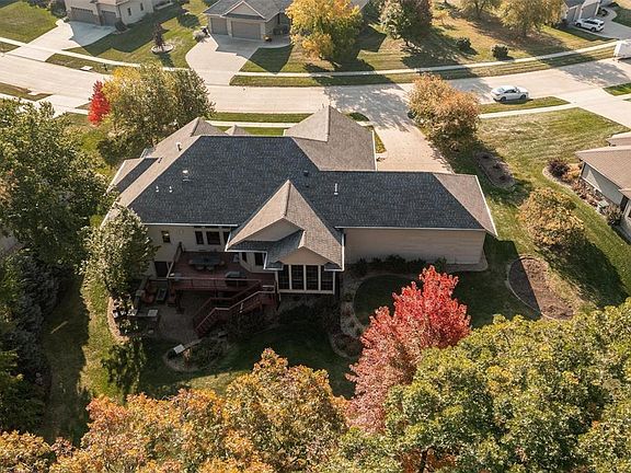 4th image of 483 Wanatee Creek Cir