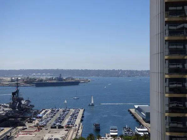 700 W East St Unit 2201, San Diego, CA 92101