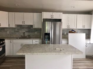 3049 Kaina St, Honolulu, HI 96815