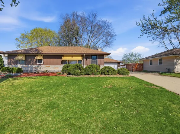 8735 Greystone Ave S, Cottage Grove, MN 55016