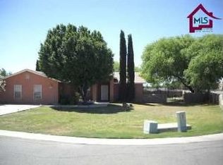 3801 Stoney Brook Cir, Las Cruces, NM 88005