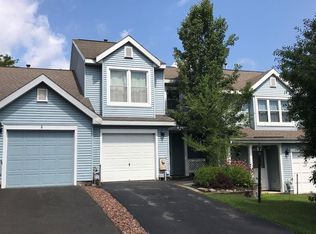 6 Sandra La, East Greenbush, NY 12144