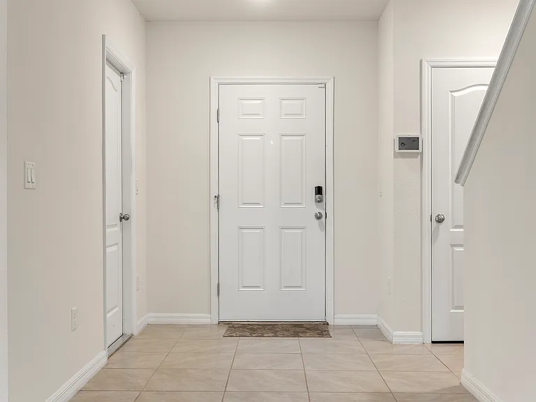 4142 Lyons Falls Ct — Photo 10