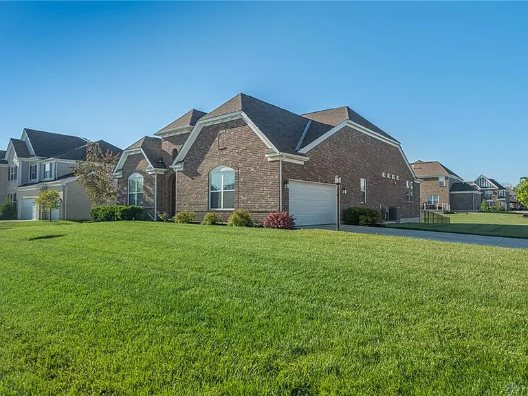 9501 Flatrock Dr — Photo 44