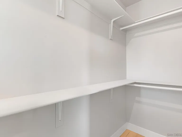 5434 Church Ave — Photo 25