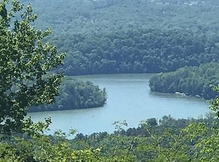 12084 Burchard Rd, Soddy Daisy, TN 37379