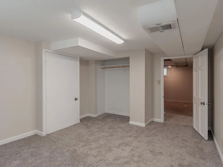 5620 Adams St — Photo 18