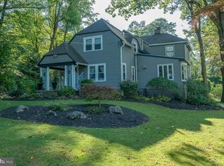 590 Old Eagle School Rd, Wayne, PA 19087