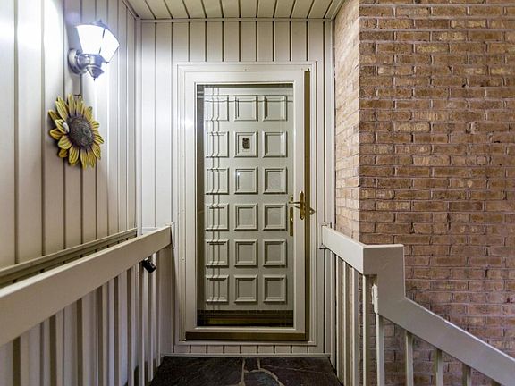 3rd image of 5260 Crossbow Cir Unit 12F