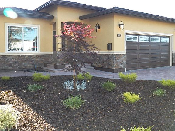 3rd image of 660 San Pedro Ave