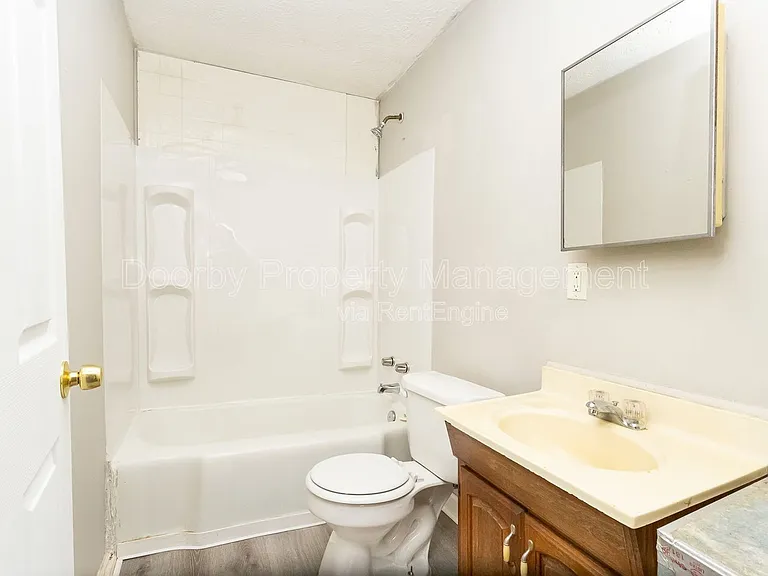 1023 Holland Johnson Rd #B — Photo 12