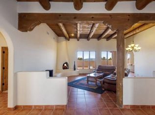 1 Vista Grande Cir, Santa Fe, NM 87508