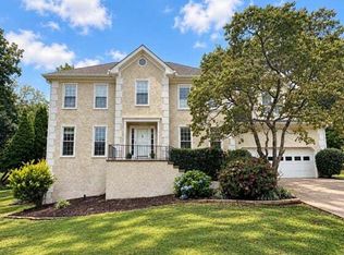 610 Adam Cir, Woodstock, GA 30188