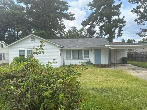20 Wiggins Rd, Columbia, MS 39429