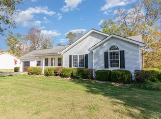 25 Douglas Ln, Georgetown, OH 45121