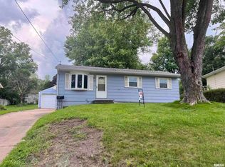 1212 N Clark St, Davenport, IA 52804