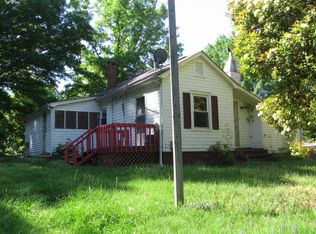 307 W Ballard St, Cherryville, NC 28021