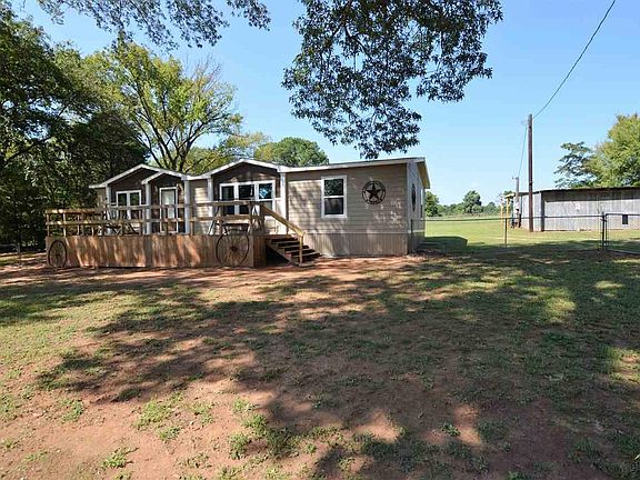 3rd image of 1165 San Saba Dr