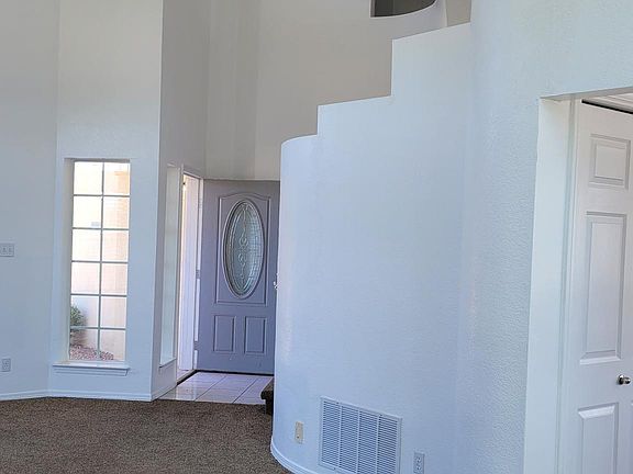 4th image of 6504 Mesa Antigua Pl NW