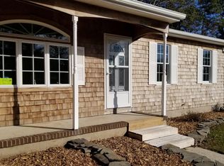 1084 Hawser Ave, Manahawkin, NJ 08050