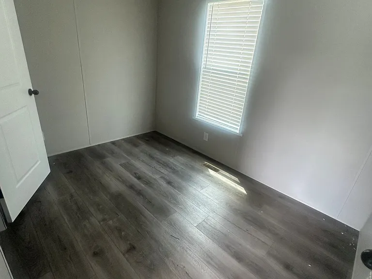 588 Hamilton St #588 — Photo 8